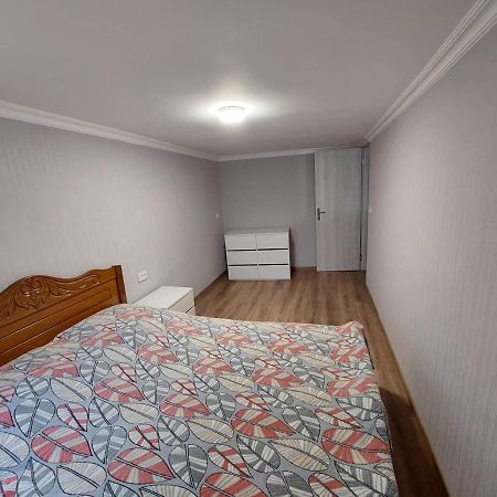 Davids Entire Place 보르조미 외부 사진